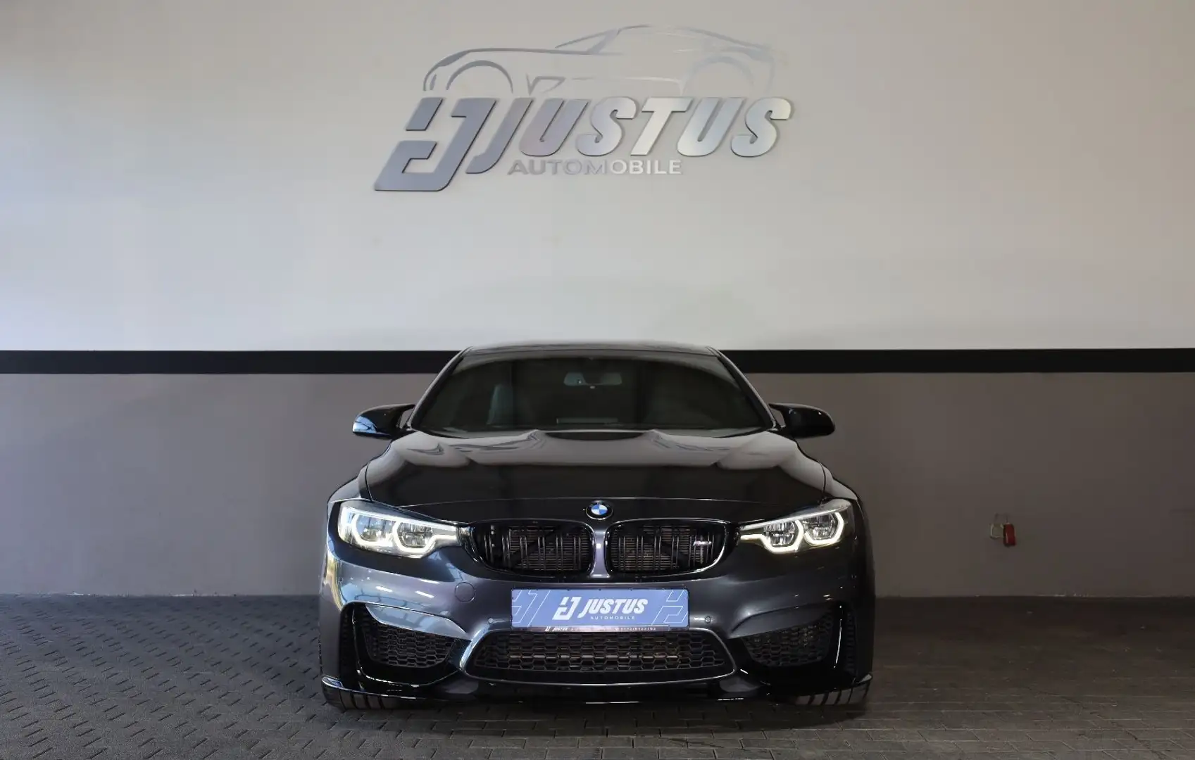 BMW M4 Competition/360*/HUD/PDC/APPLE/WIFI/APPLE/R20 Grau - 2