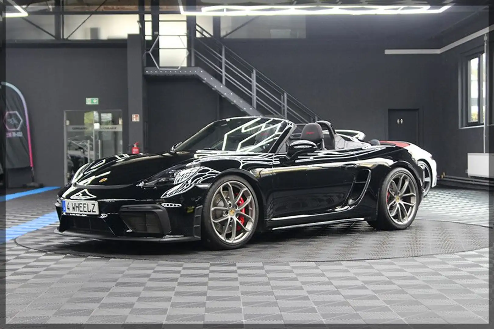 Porsche Boxster Spyder APROVED / CAM / NAVI Schwarz - 2