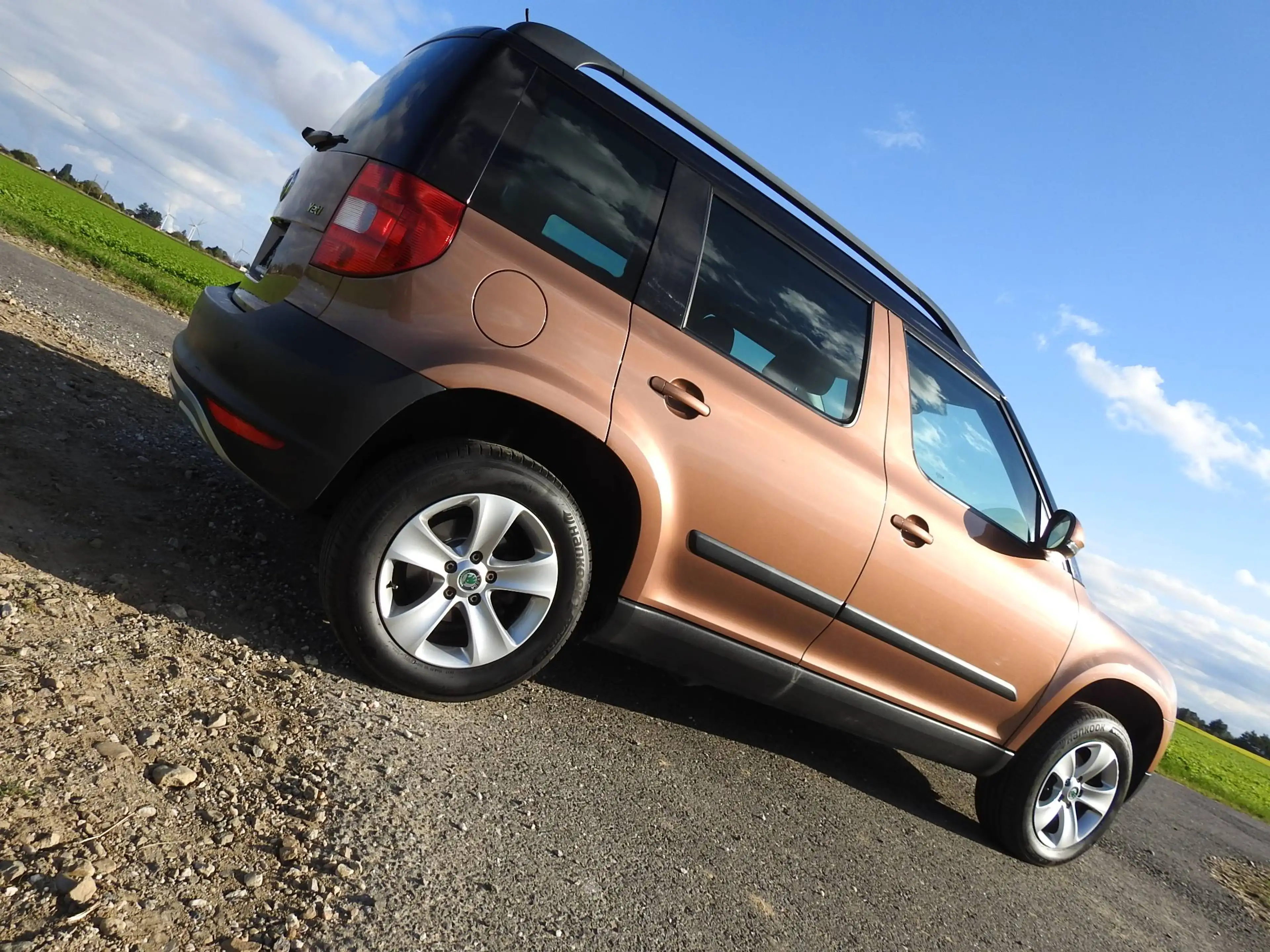 Skoda Yeti 1.4 TSI.122PS. Anhängerkupplung. Sitzheizung — photo 18