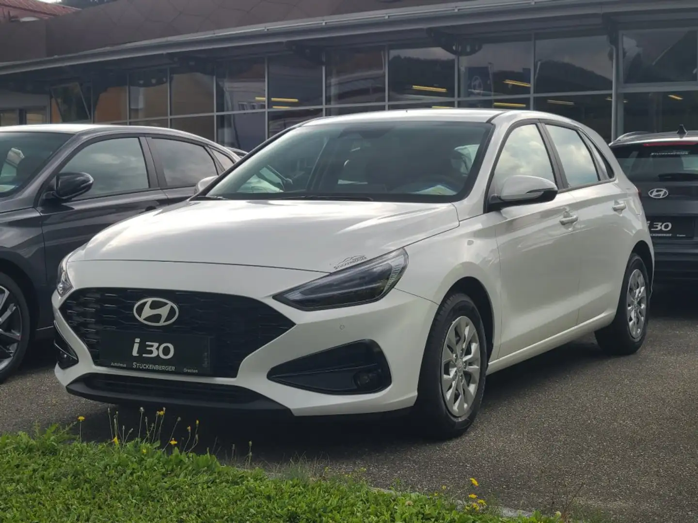 Hyundai i30 - PD Smart Line 1.5 DPI c5bs1 Wit - 1