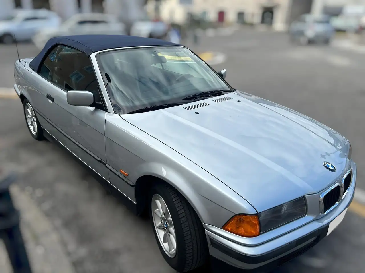 BMW 320 i Cabrio, foto 6