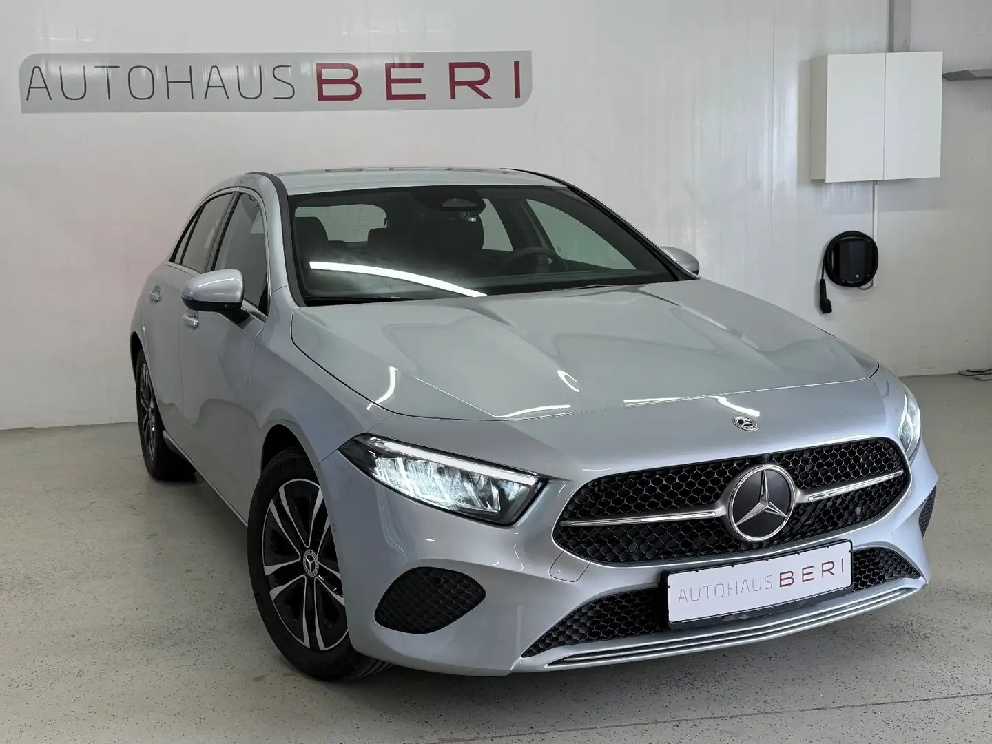 Mercedes-Benz A 180 Silber - 1
