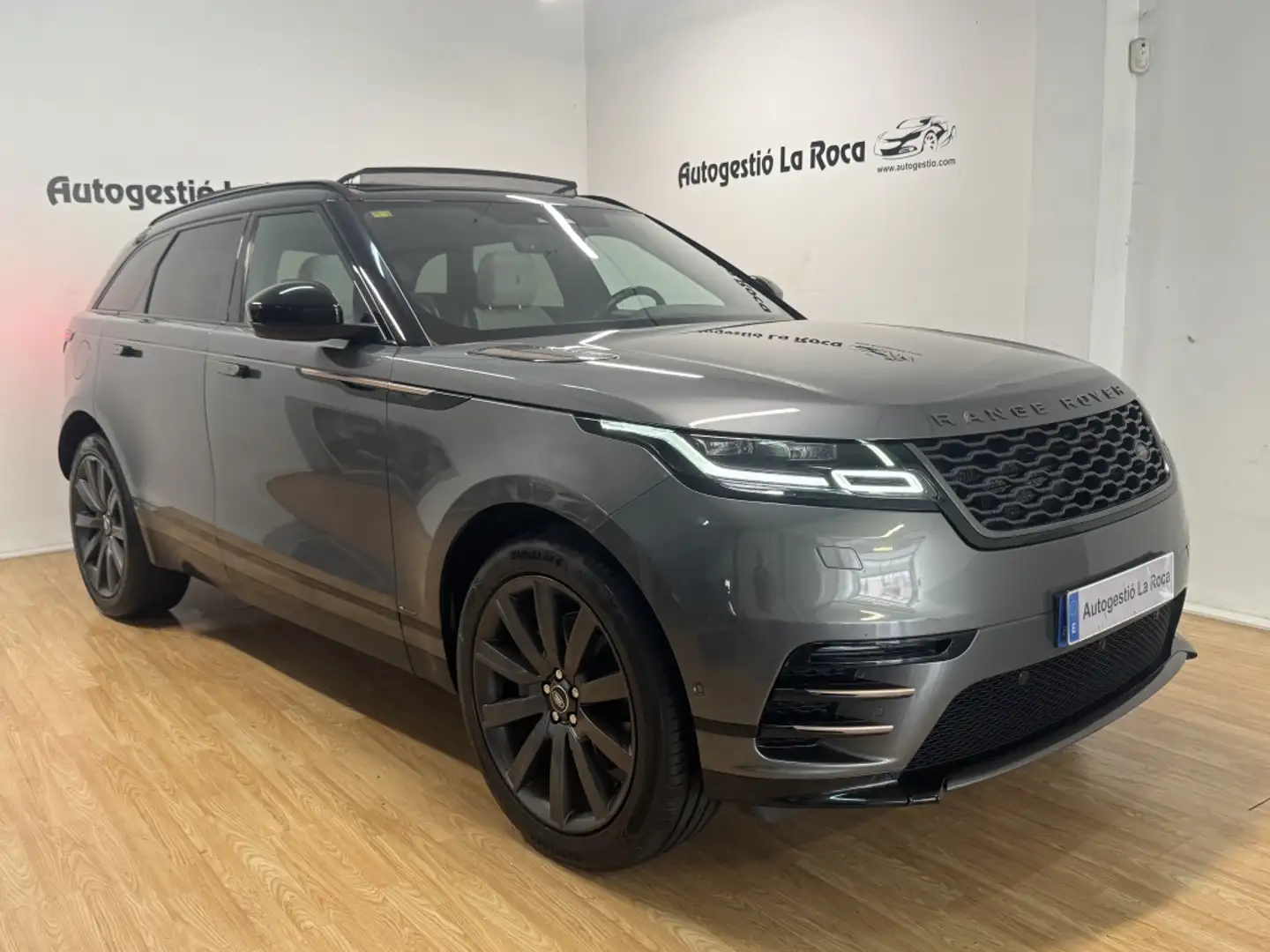 Land Rover Range Rover Velar 3.0D R-Dynamic SE 4WD Aut. 300 Gris - 1