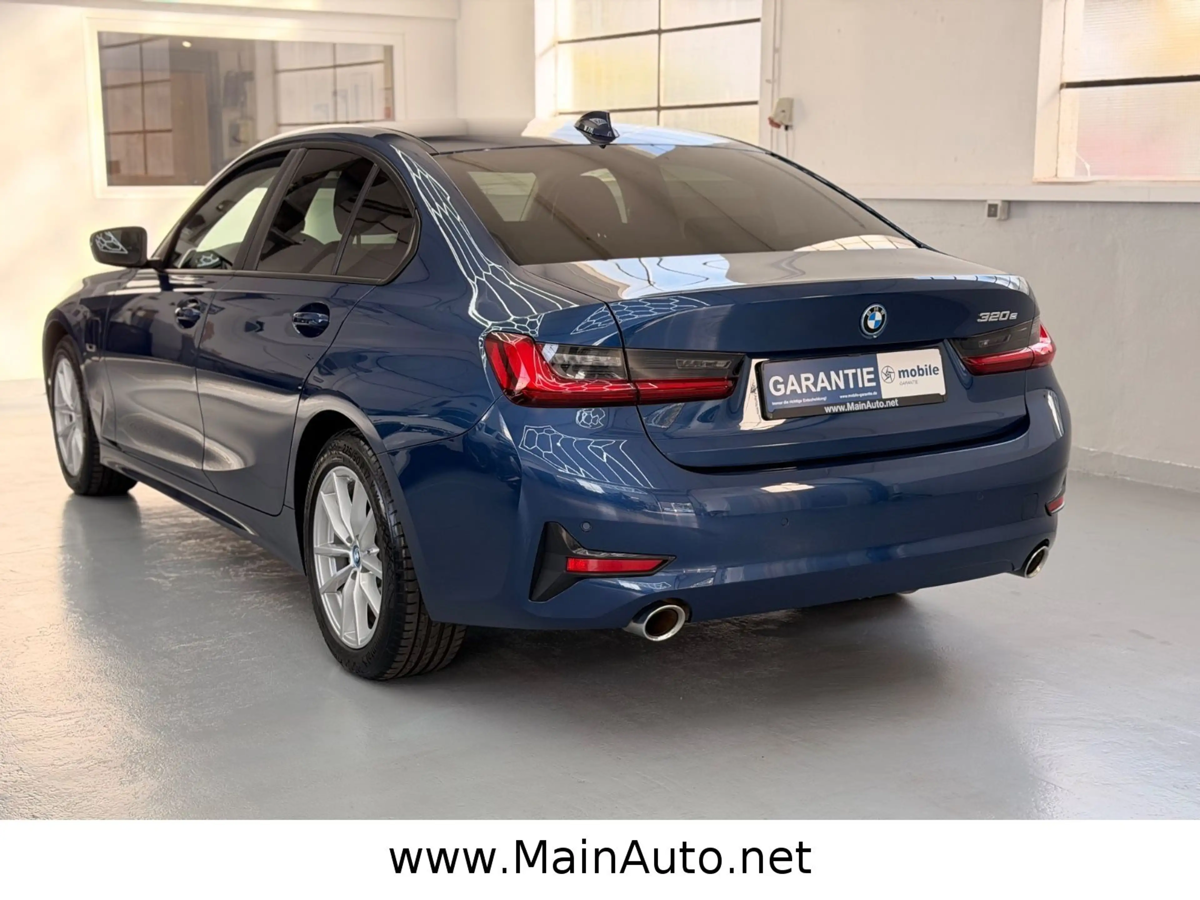 BMW 320 e Lim LASER/SportSitz/SPUR/ACC/KeyGO/DigTacho — photo 4