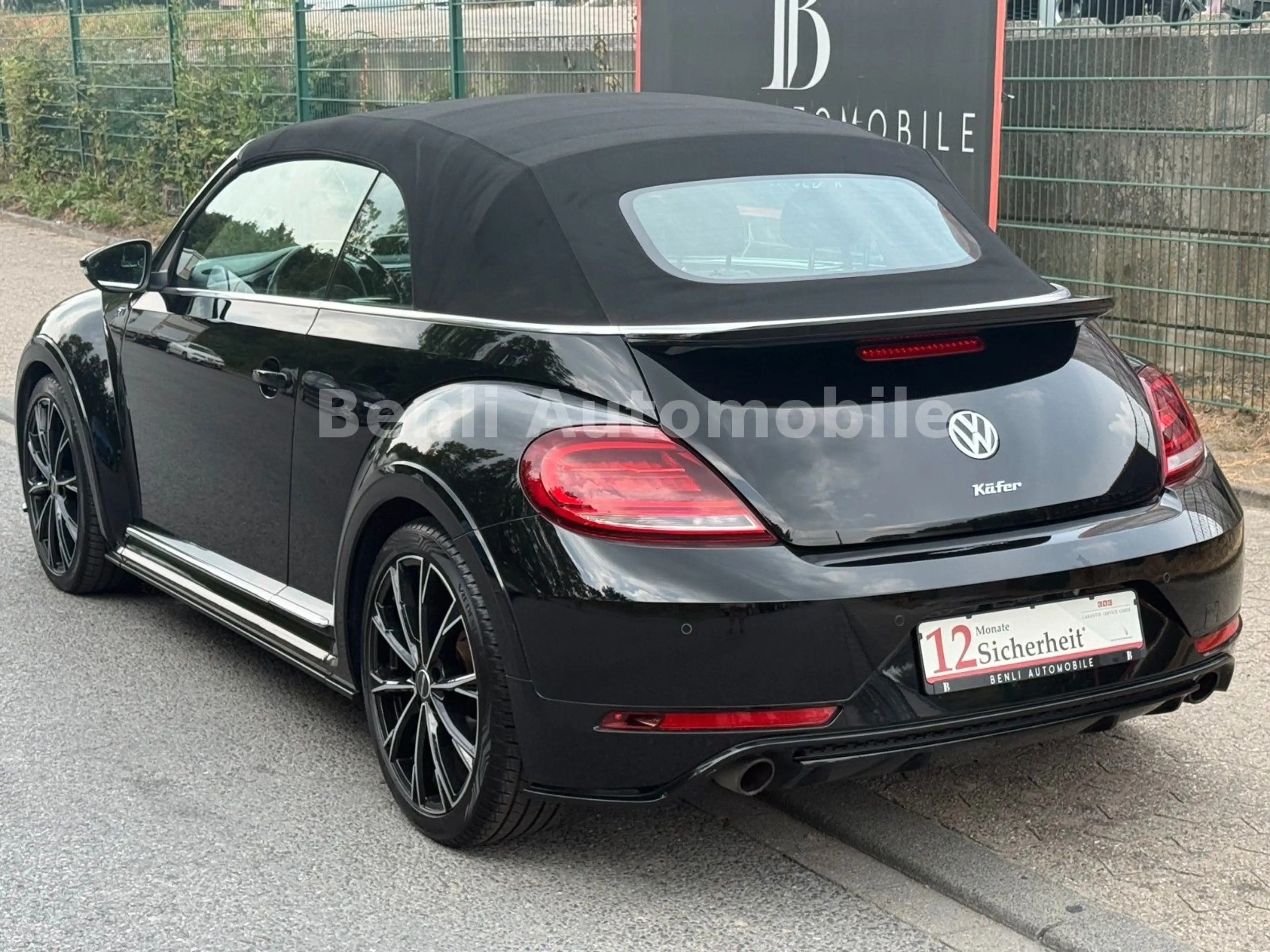 Volkswagen Beetle Cabriolet Exclusive R-Line BMT/Start-Stop — photo 12