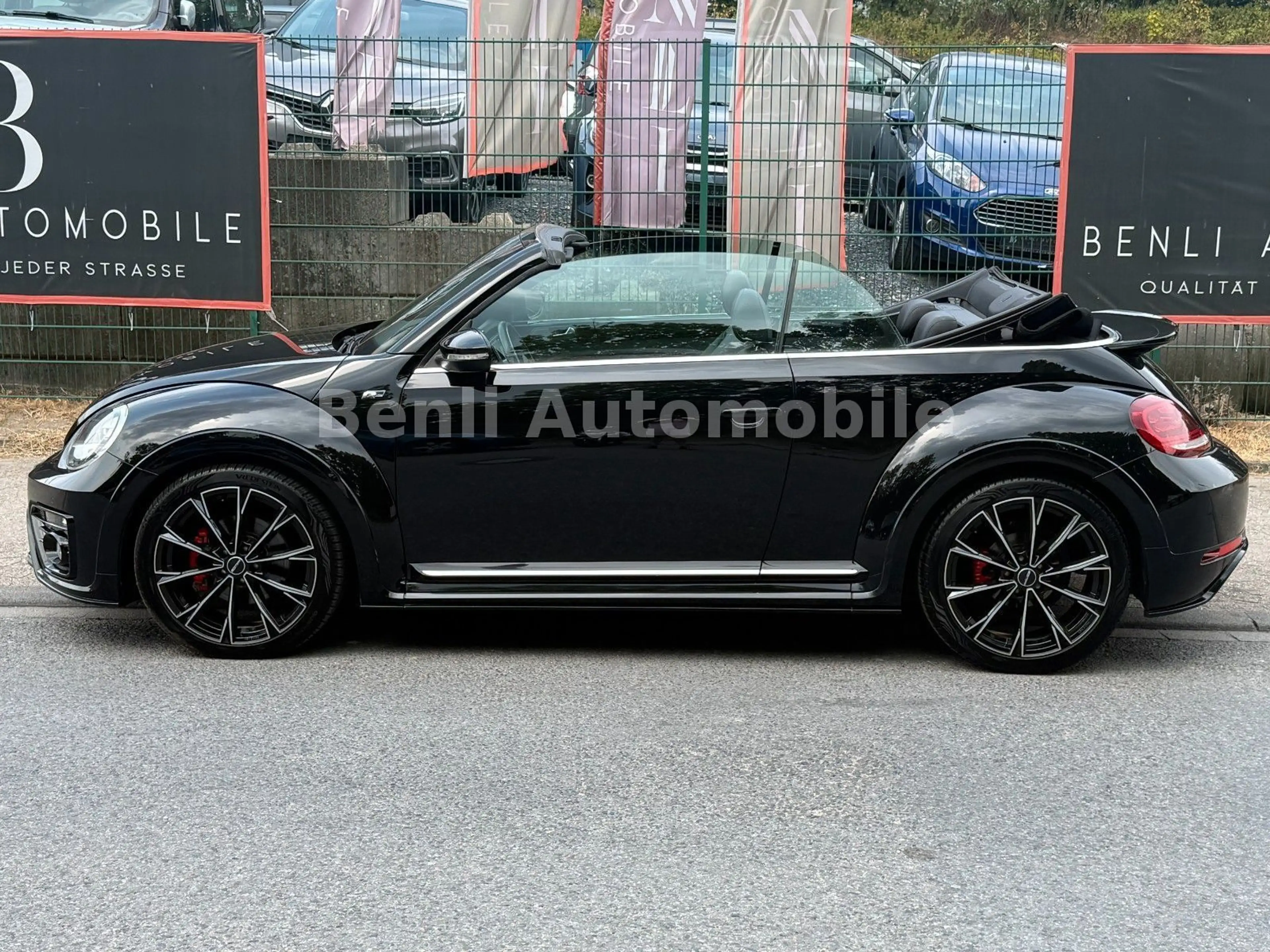 Volkswagen Beetle Cabriolet Exclusive R-Line BMT/Start-Stop — photo 2