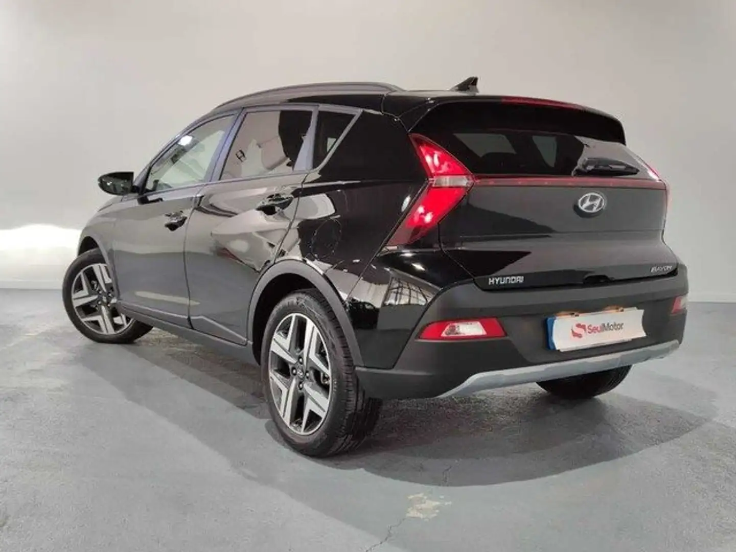 Hyundai BAYON 1.0 TGDI 48V Tecno Negro - 2