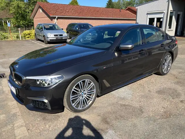 BMW 550 i xDrive 1.Hand/Scheckheft/deutsches KFZ