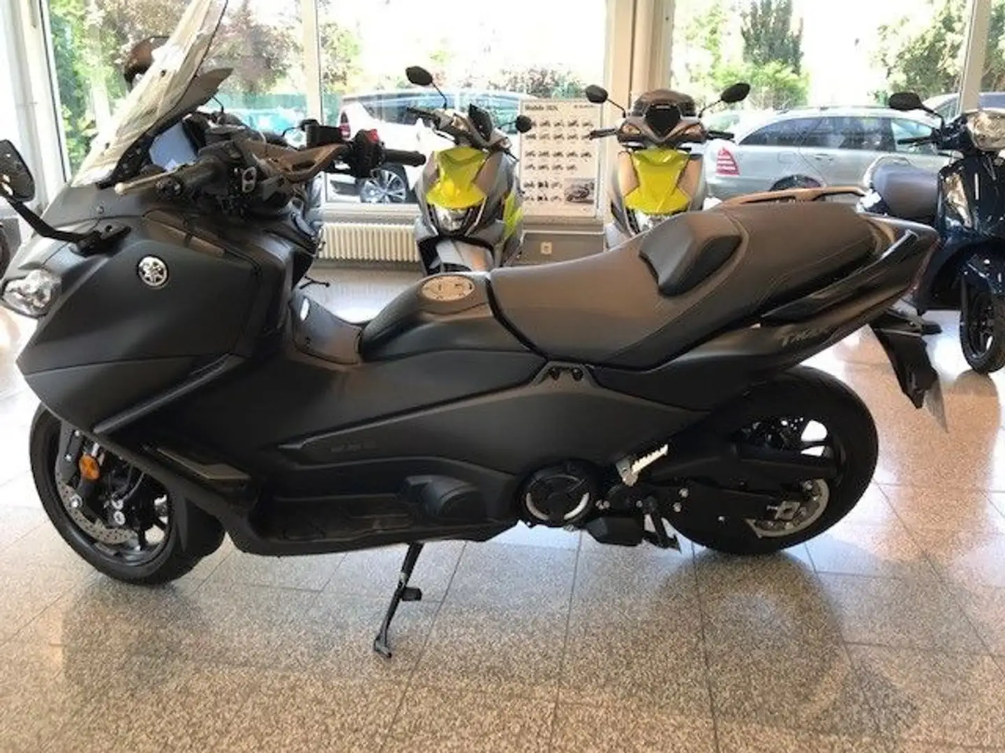 Yamaha T-Max ,ehem.NP: 13.899,- Gri - 1