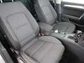 Volkswagen Passat Variant 2.0 TDI Business Aut LED AHK RADAR Silber - thumbnail 15