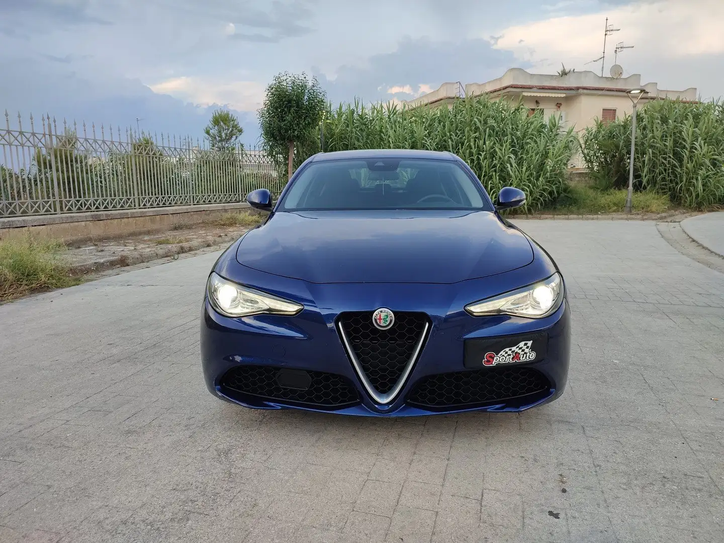 Alfa Romeo Giulia 2.2 TD 160 CV NAVIGATORE Blu/Azzurro - 1