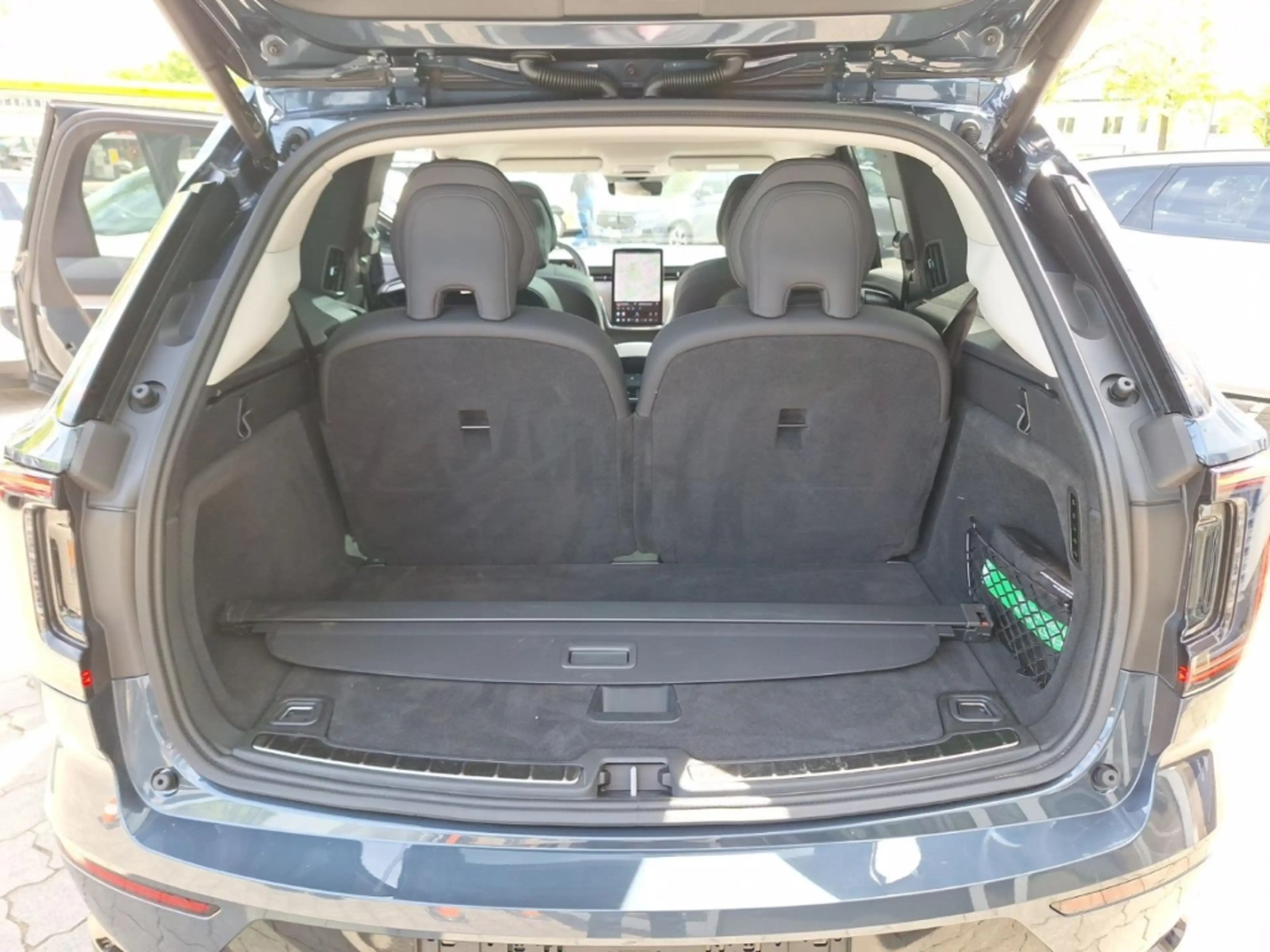 Volvo EX90 Performance Pure Electric AWD Ultra 6-Sitzer — photo 12