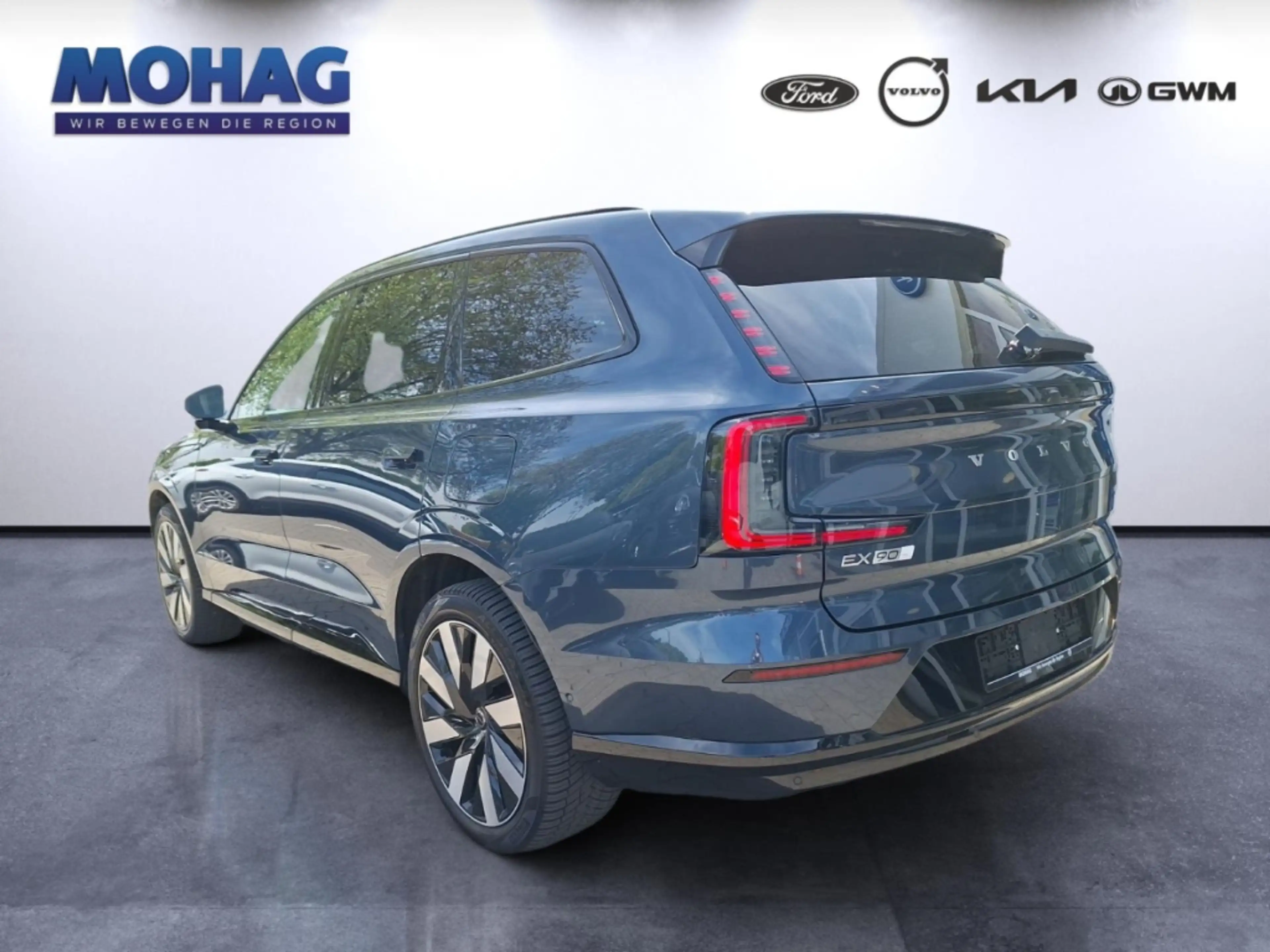 Volvo EX90 Performance Pure Electric AWD Ultra 6-Sitzer — photo 4
