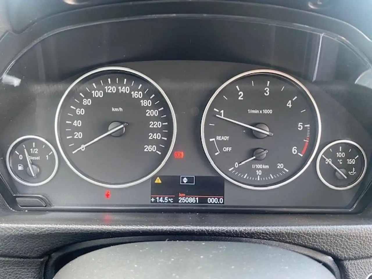 BMW 318 - 23