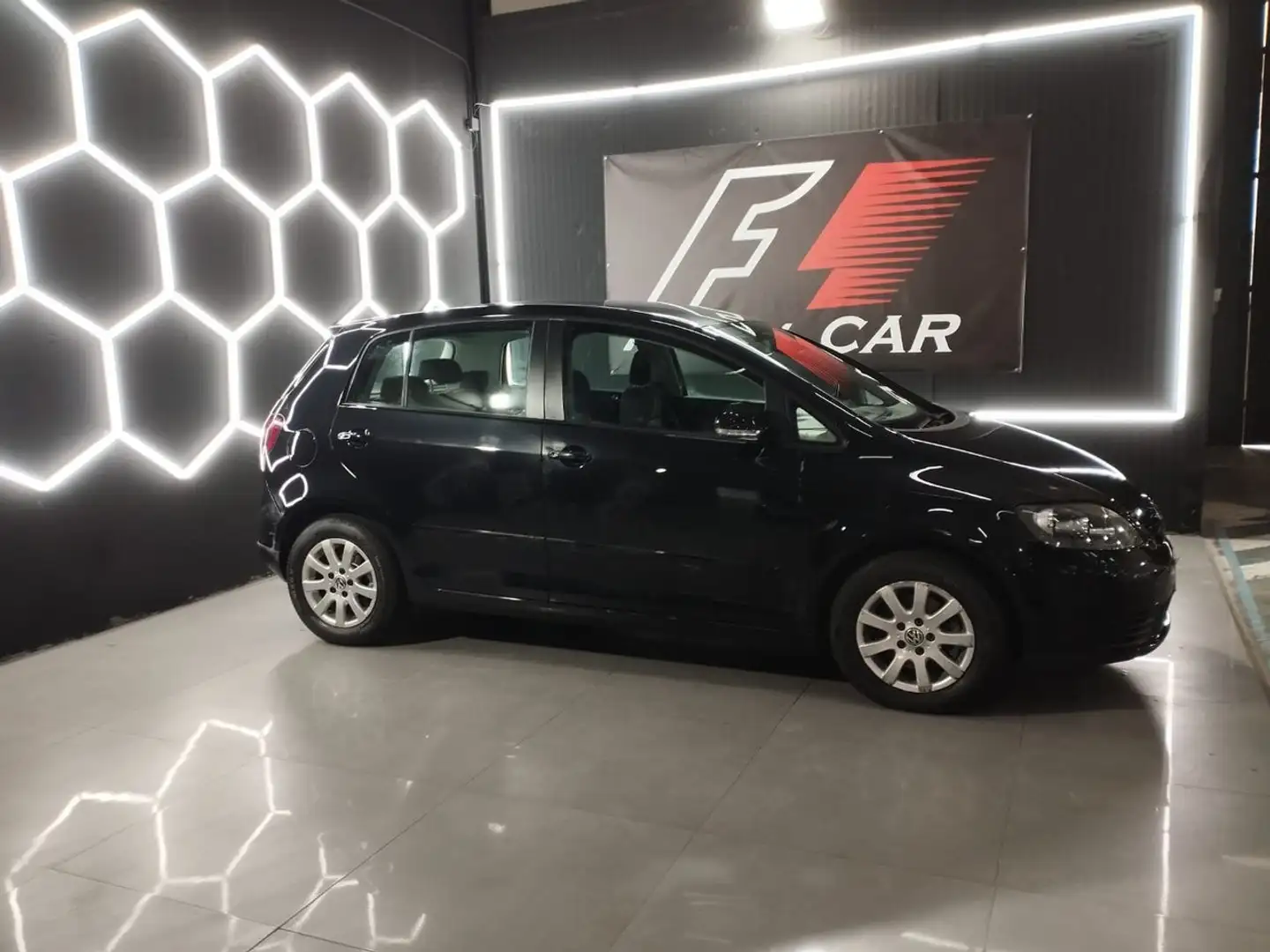 Volkswagen Golf Plus 2.0TDI Highline Negro - 2
