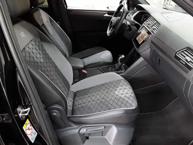 Volkswagen Tiguan view 8