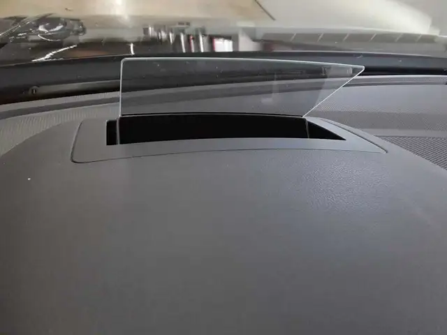 Volkswagen Tiguan view 16