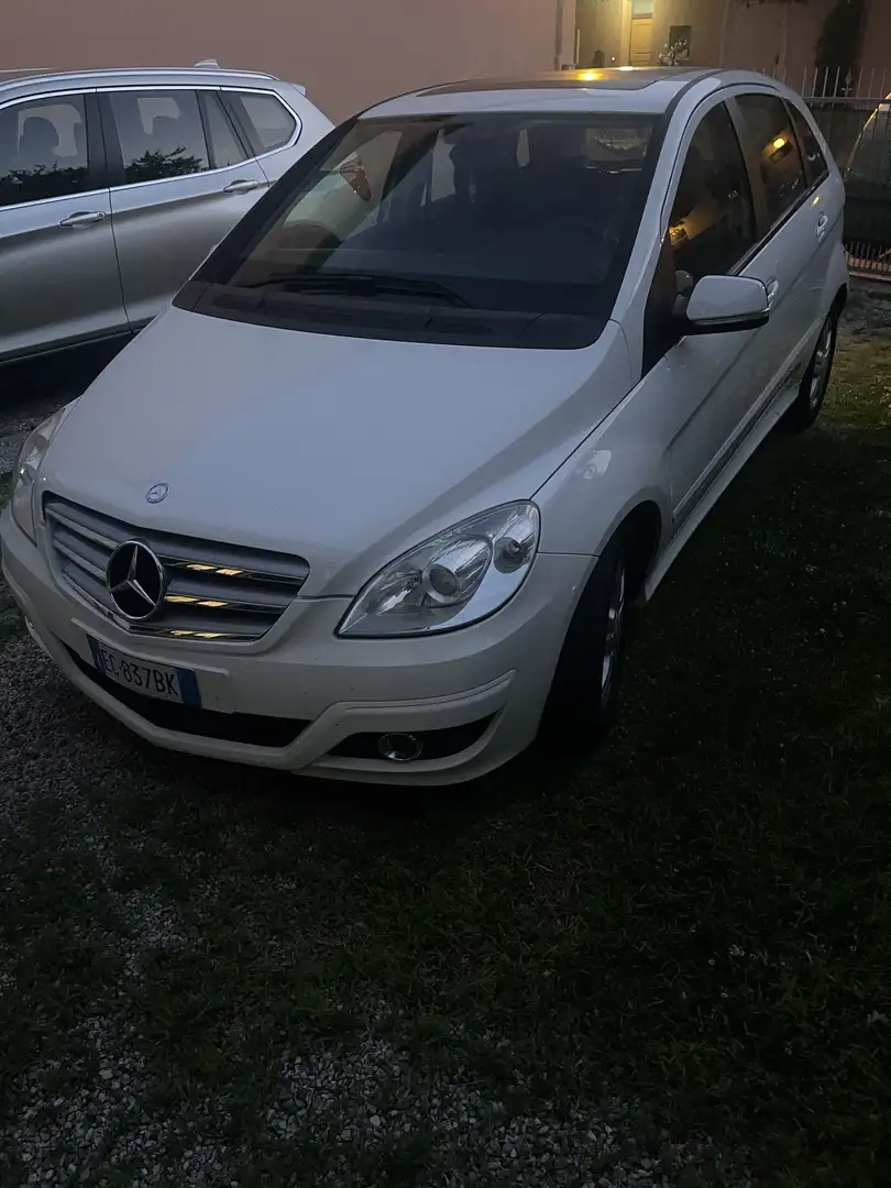 Mercedes-Benz B 180 Autotronic - 1