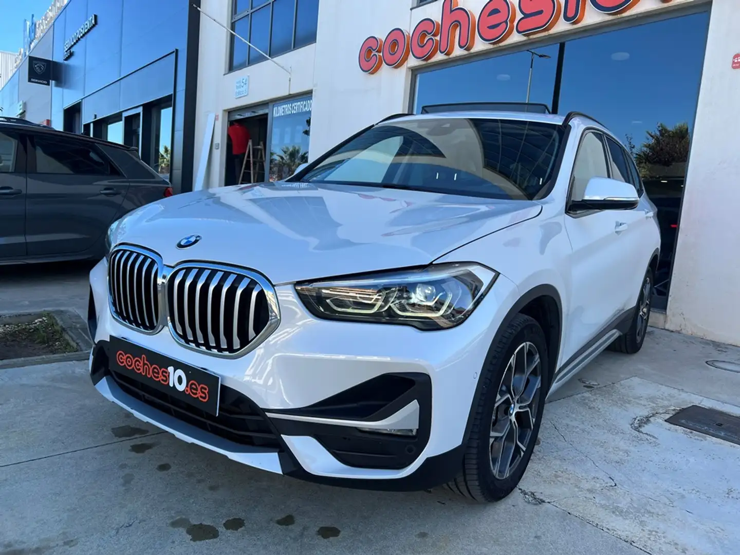 BMW X1 xDrive 20dA Blanco - 2