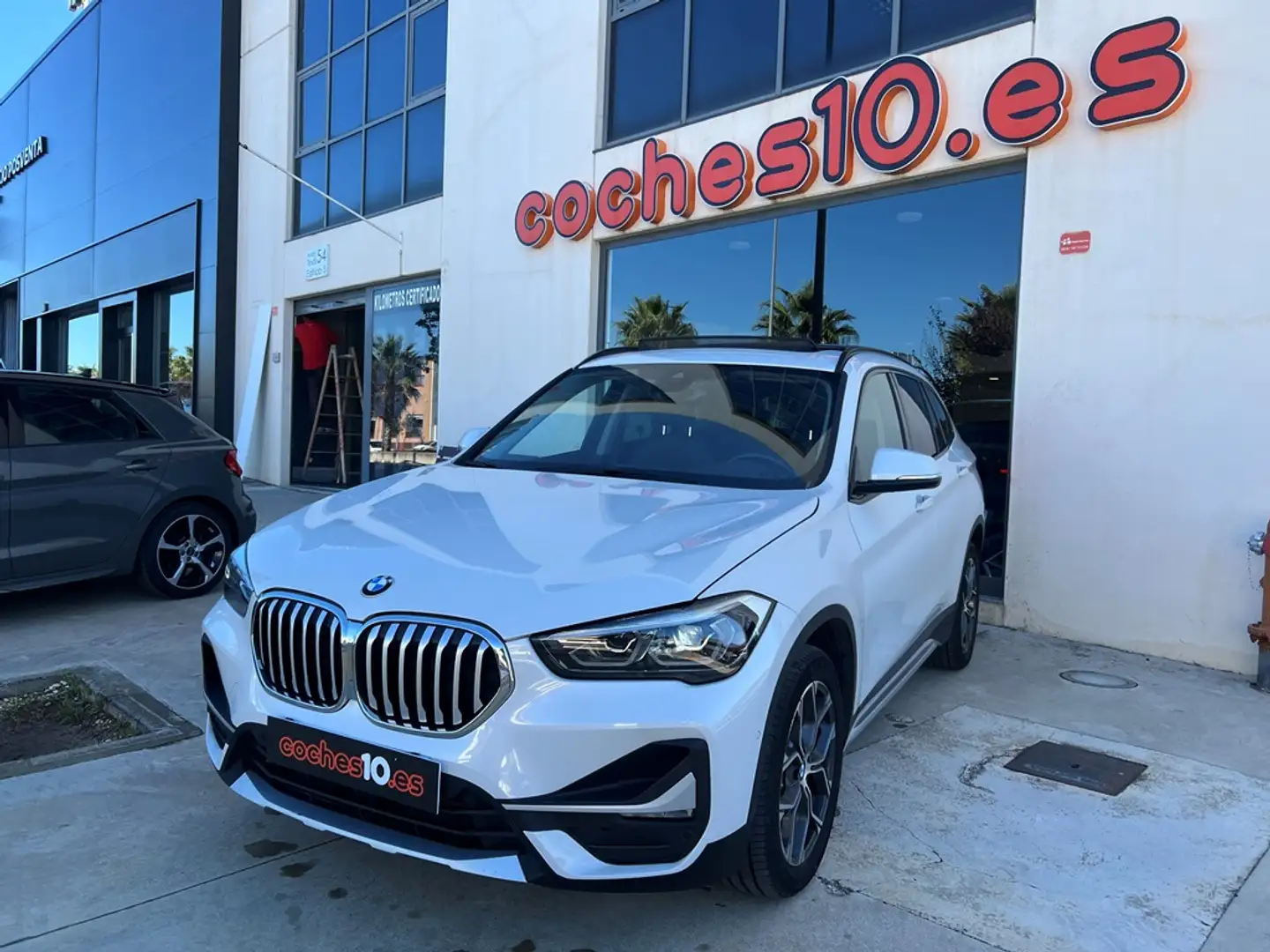 BMW X1 xDrive 20dA Blanco - 1