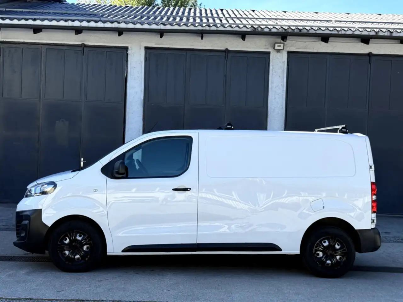 Opel Vivaro 2.0 D M Edition (L2), миниатюра 4