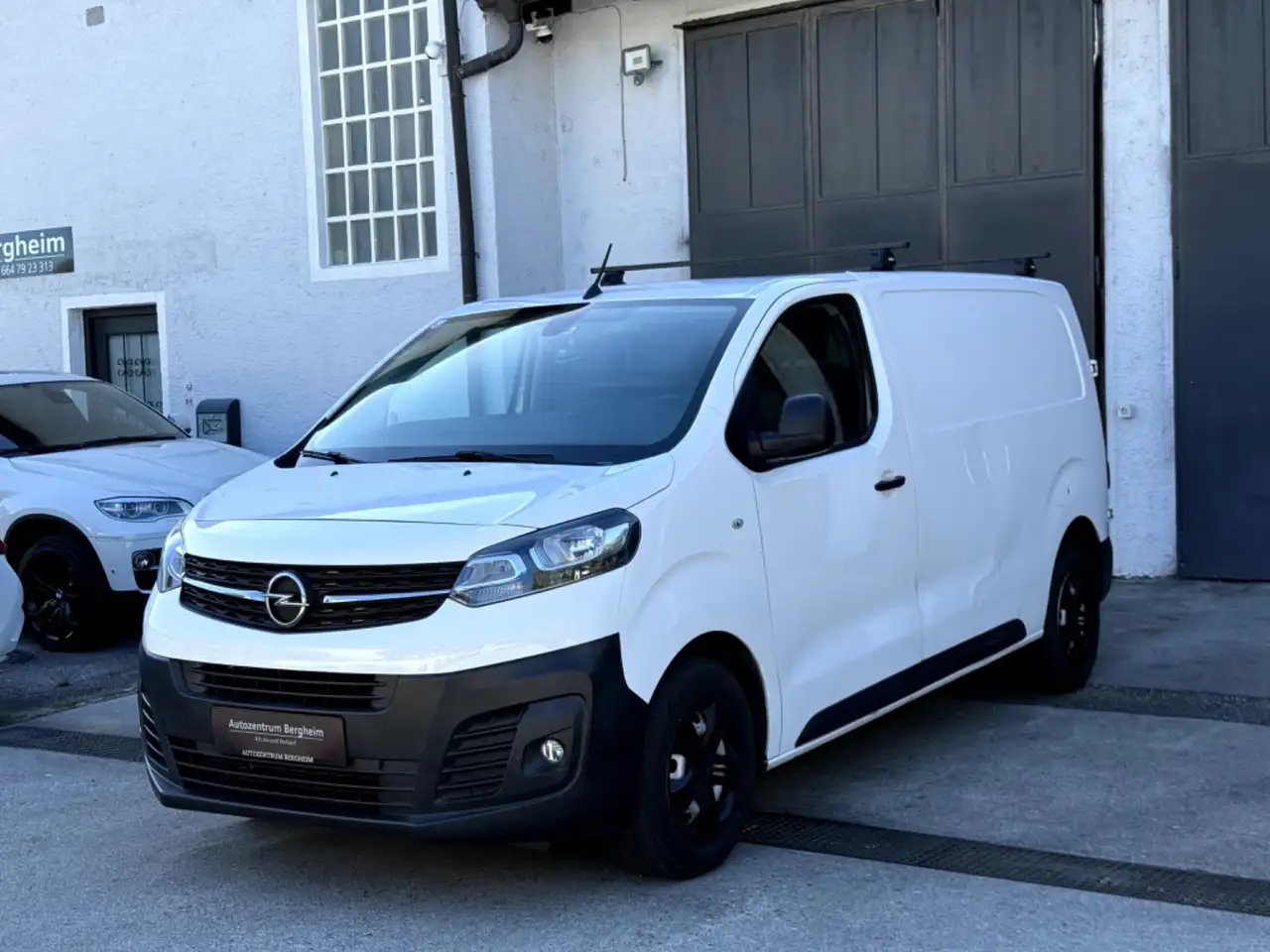 Opel Vivaro 2.0 D M Edition (L2), миниатюра 3