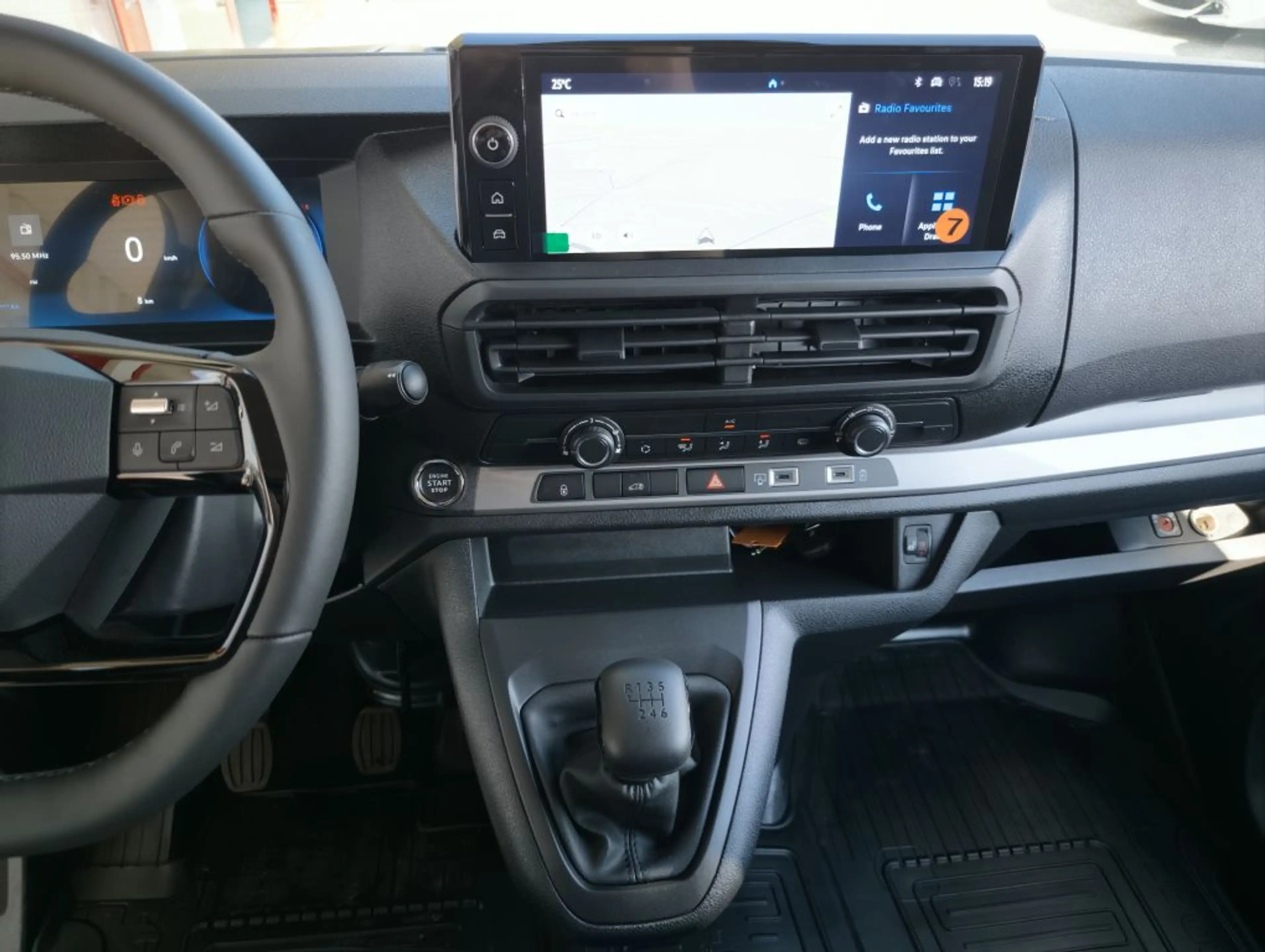Toyota Proace 2,2-l-D L1 4türig Select mit Sitzheizung — photo 9