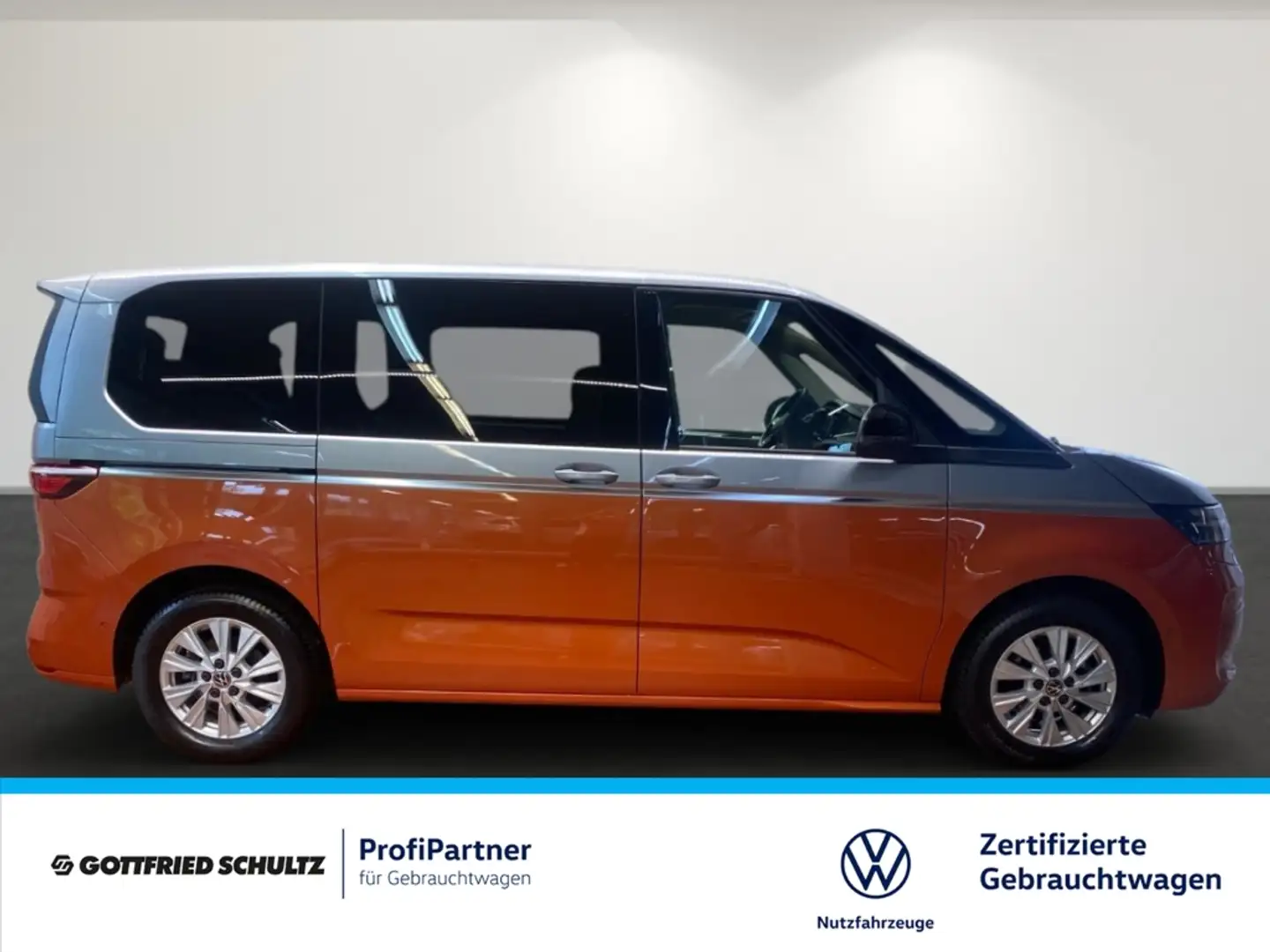 Volkswagen T7 Multivan 2.0 TDI DSG Life Navigation Srebrny - 2
