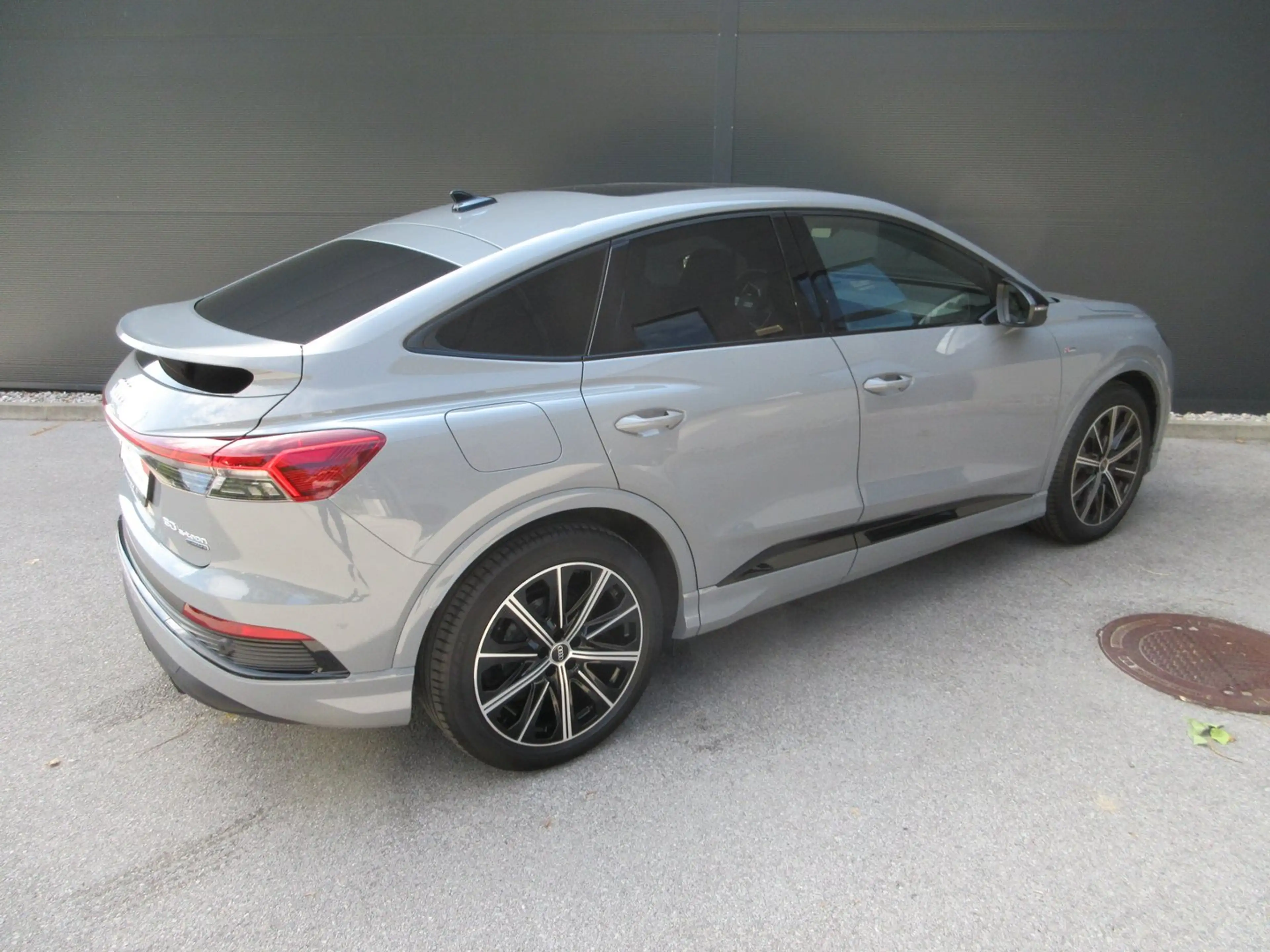 Audi Q4 e-tron Audi Q4 Sportback 50 e-tron quattro — photo 8