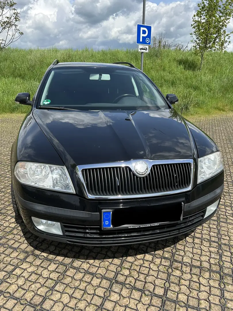 Skoda Octavia Team Edition Schwarz - 1