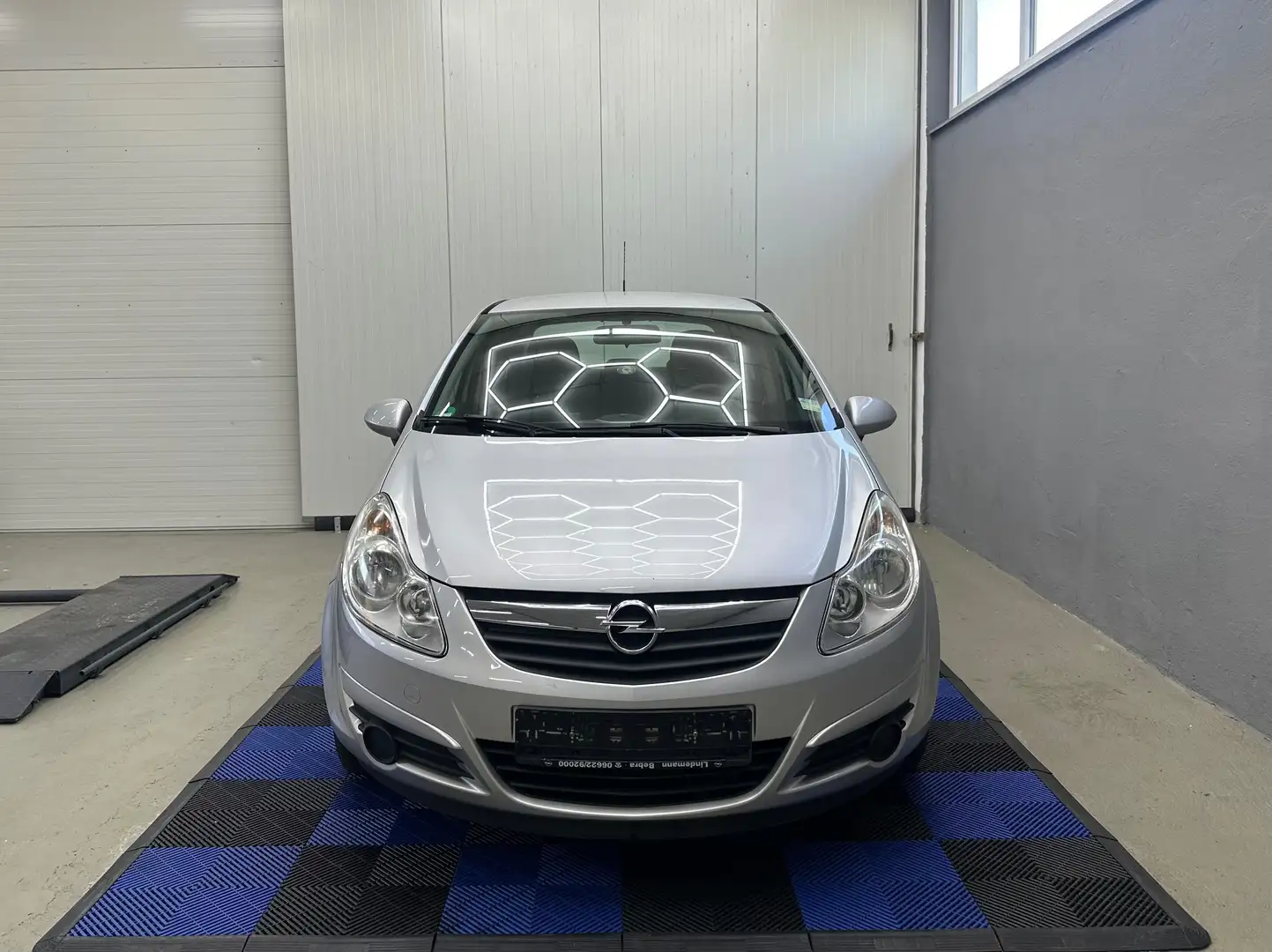 Opel Corsa 1.2 16V Color Edition Grigio - 1