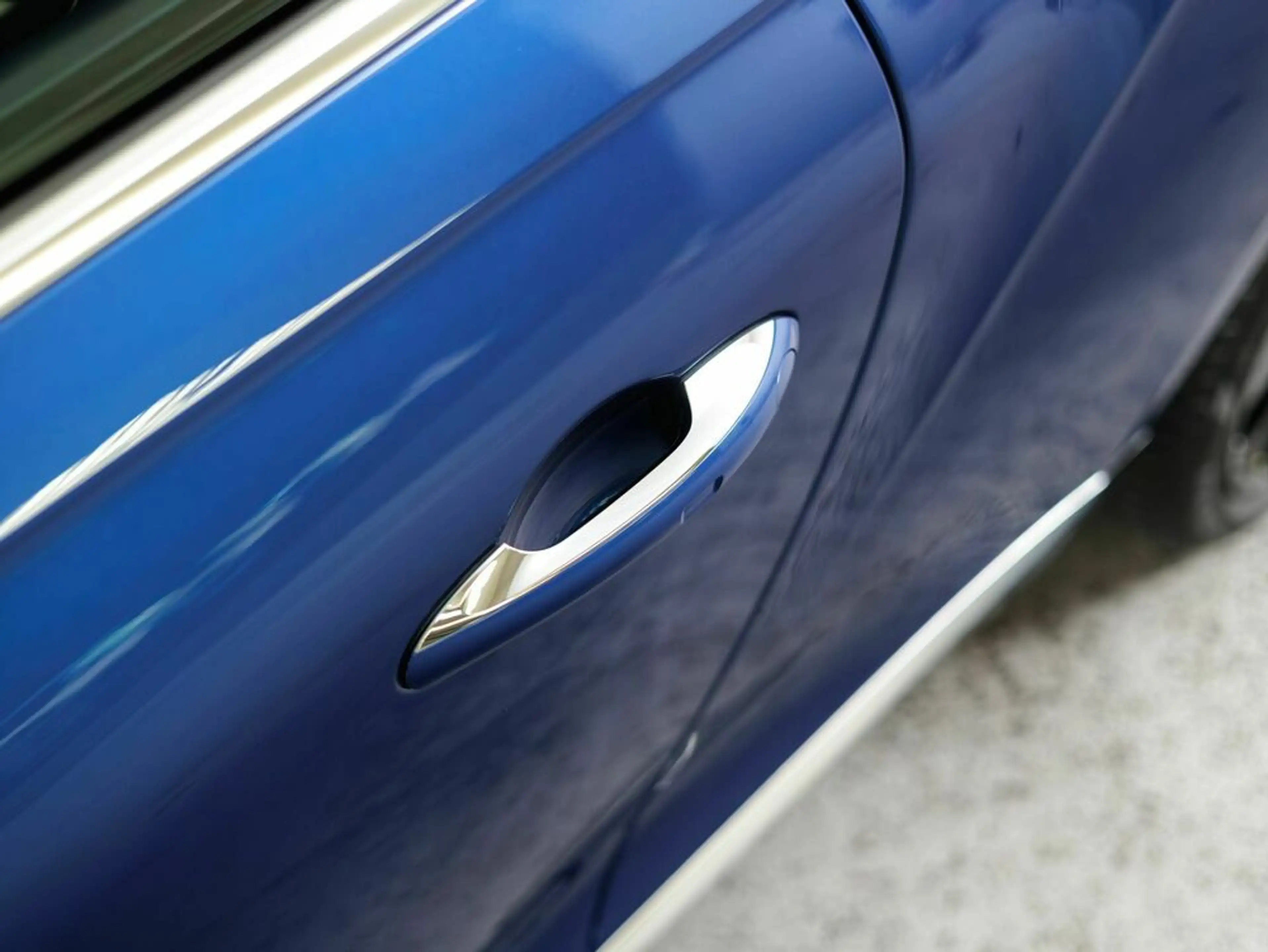 Bentley Continental Azure — photo 13