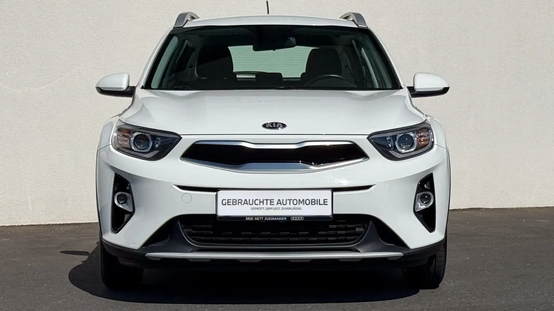 Kia Stonic 1,25 MPI ISG Silber Weiß - 2
