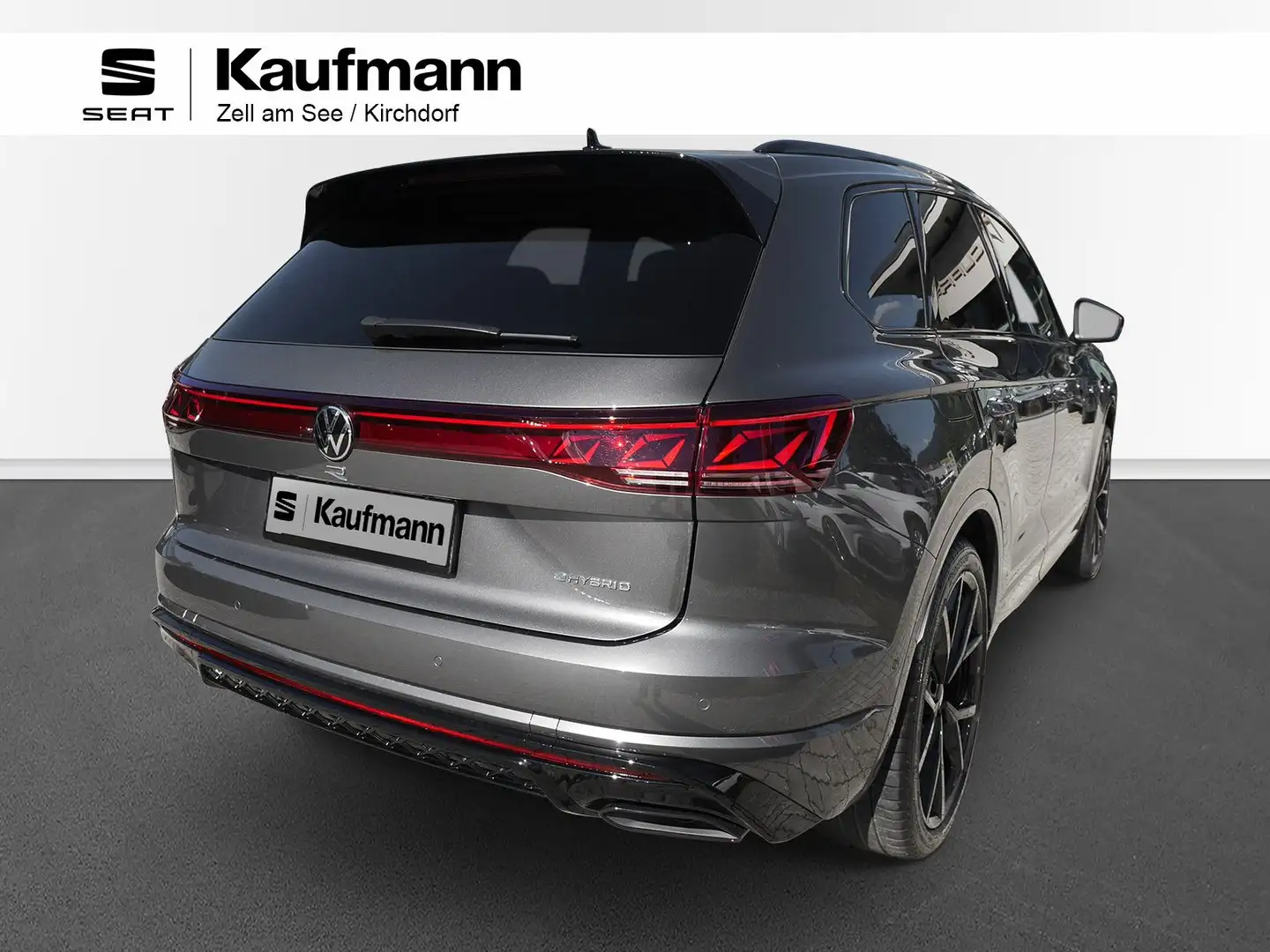 Volkswagen Touareg R eHybrid TSI 4M. Final Edition Grau - 2