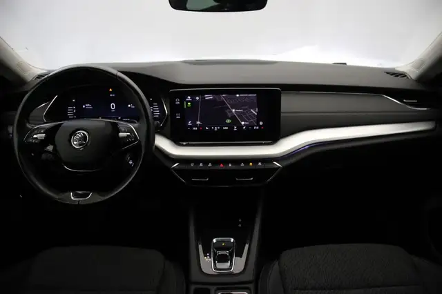 Skoda Octavia view 2