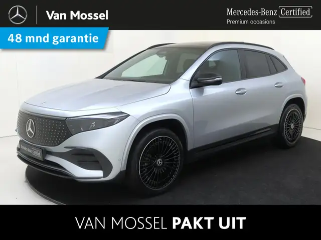 Mercedes-Benz EQA 350 4MATIC AMG Line 71 kWh / Panoramadak/ 20 inch/ Win