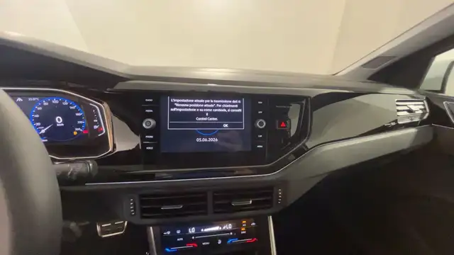 Volkswagen Polo view 14