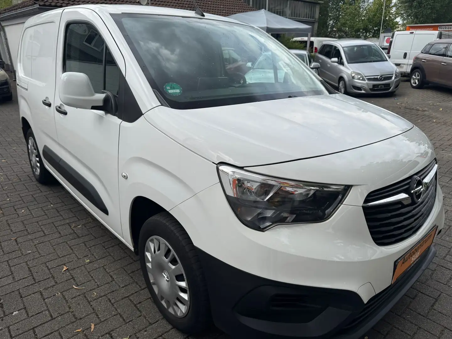 Opel Combo Edition Klima Navi-Display PDC 1.Hand TÜV neu Weiß - 1