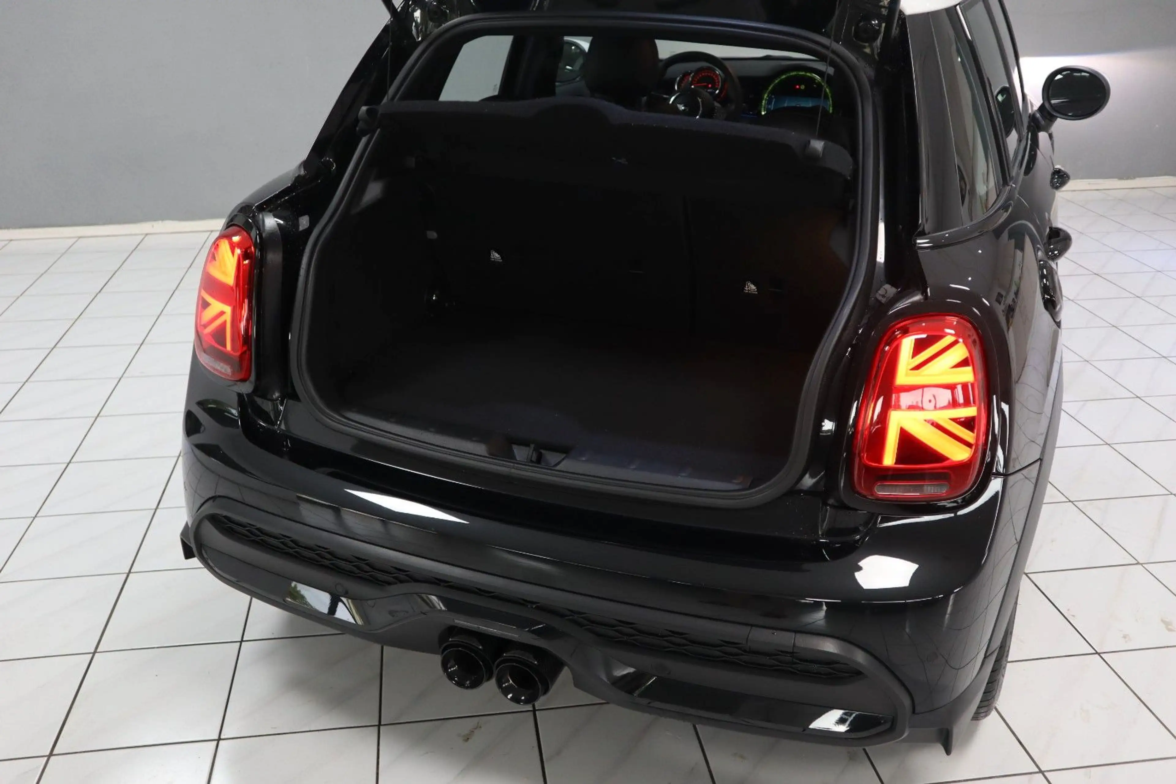 MINI Cooper S Classic Trim 5Türer~DEUTSCH+UNFALLFREI+ — photo 9