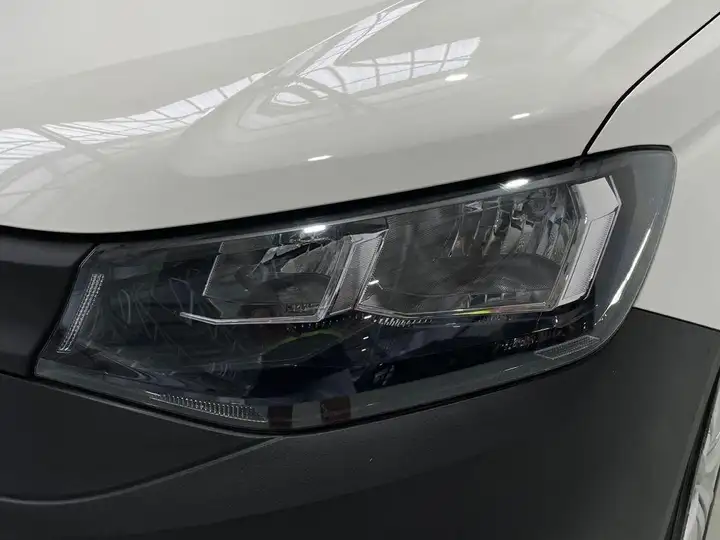 Volkswagen Caddy 2.0 TDI Kombi 2021, foto 12