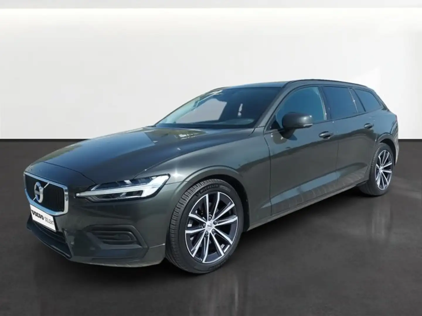 Volvo V60 B4 Momentum Aut. Gris - 1