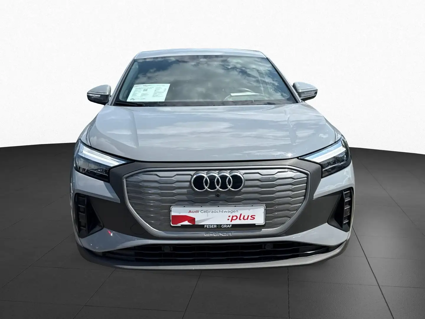 Audi Q4 e-tron Sportback e-tron 35 125 kW SITZHvorn+LED+Einparkh Grijs - 2
