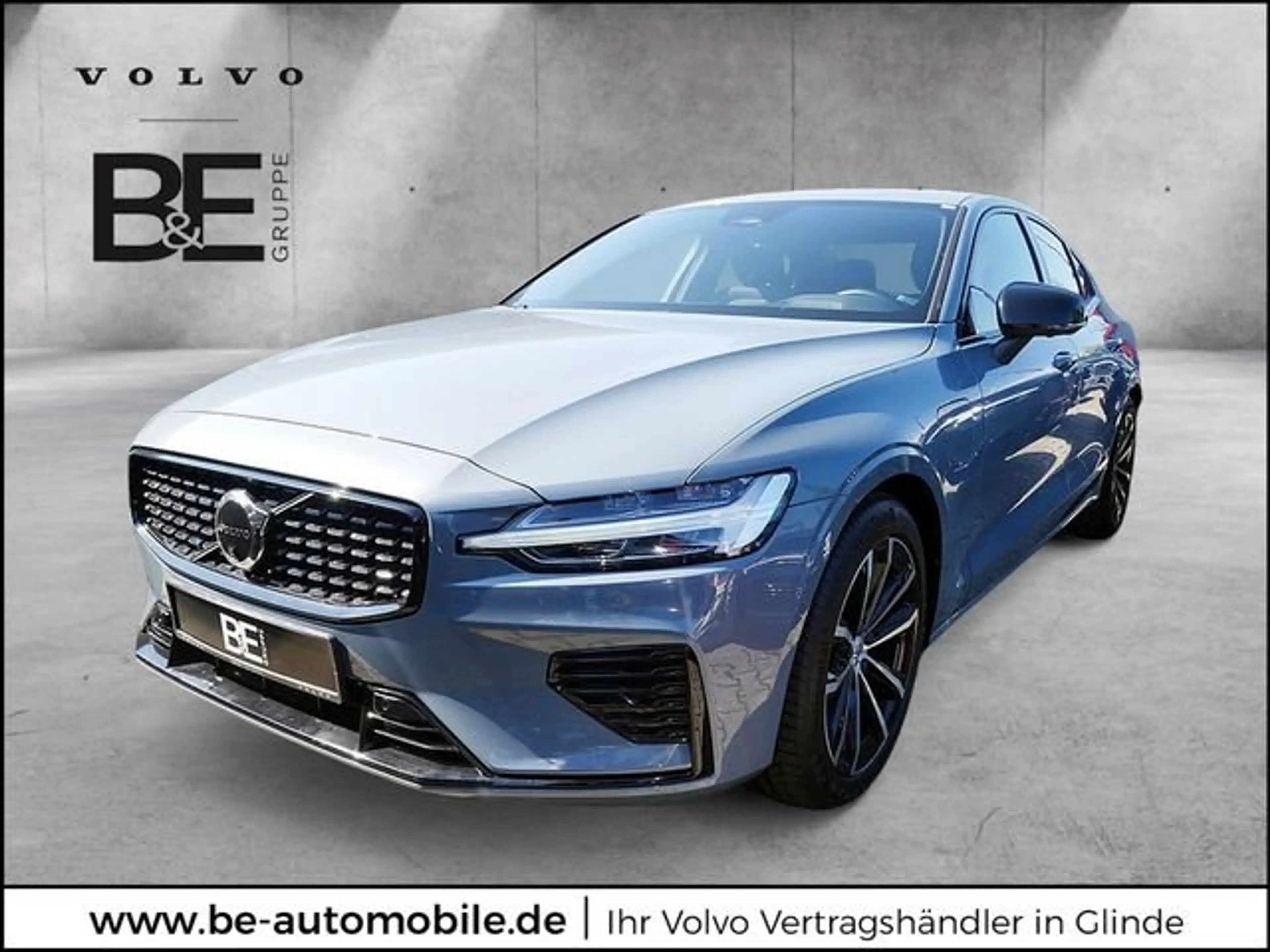 Volvo S60 2.0 Plus Dark Recharge Plug-In Hybrid AWD