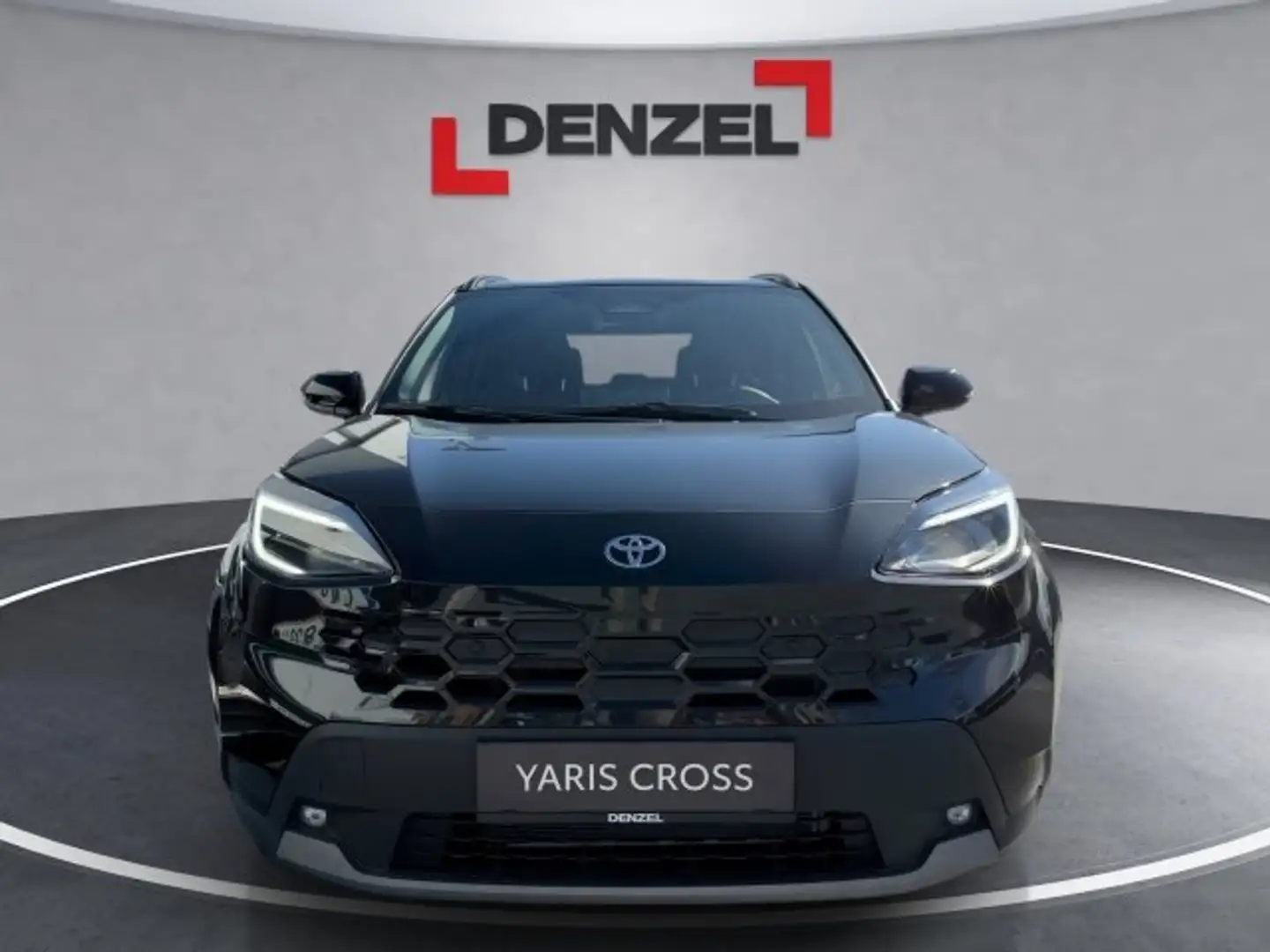 Toyota Yaris Cross 1,5 Hybrid Teamplayer + Technik Paket Schwarz - 2