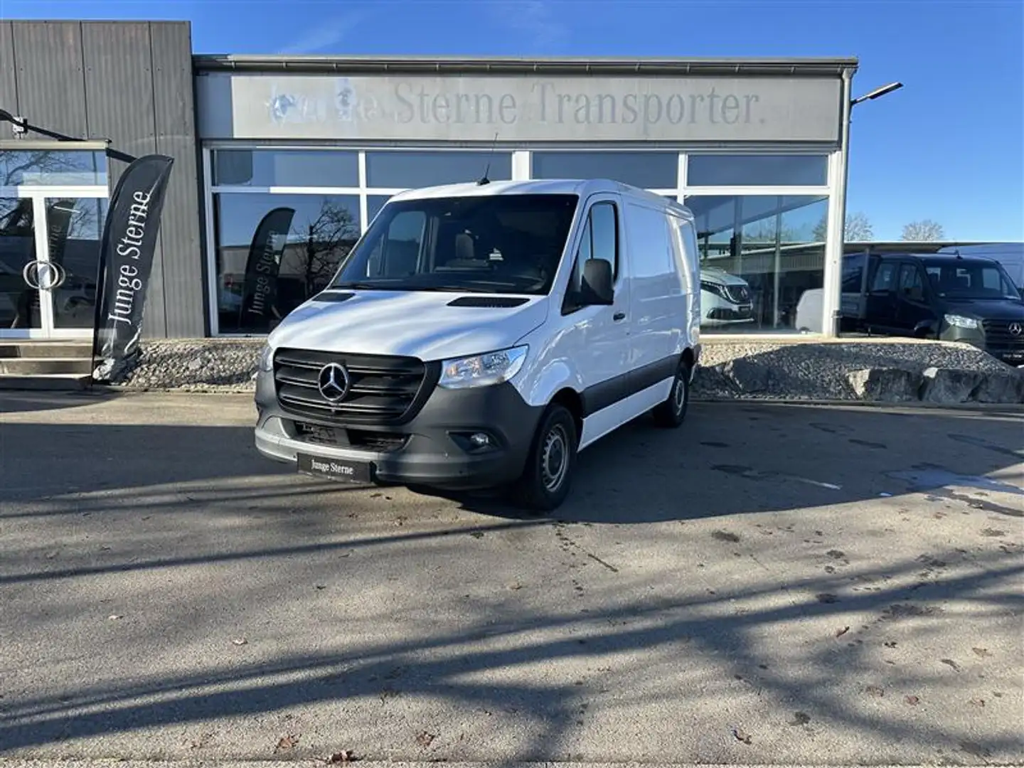 Mercedes-Benz Sprinter 317 CDI KA/L1H1/3250/MBUX/360°/TEMPOMAT/NAVI/KLIMA Weiß - 2