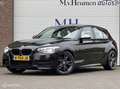 BMW 135 1-serie M135i xDrive 320PK Harman Kardon LED Clima Zwart - thumbnail 1