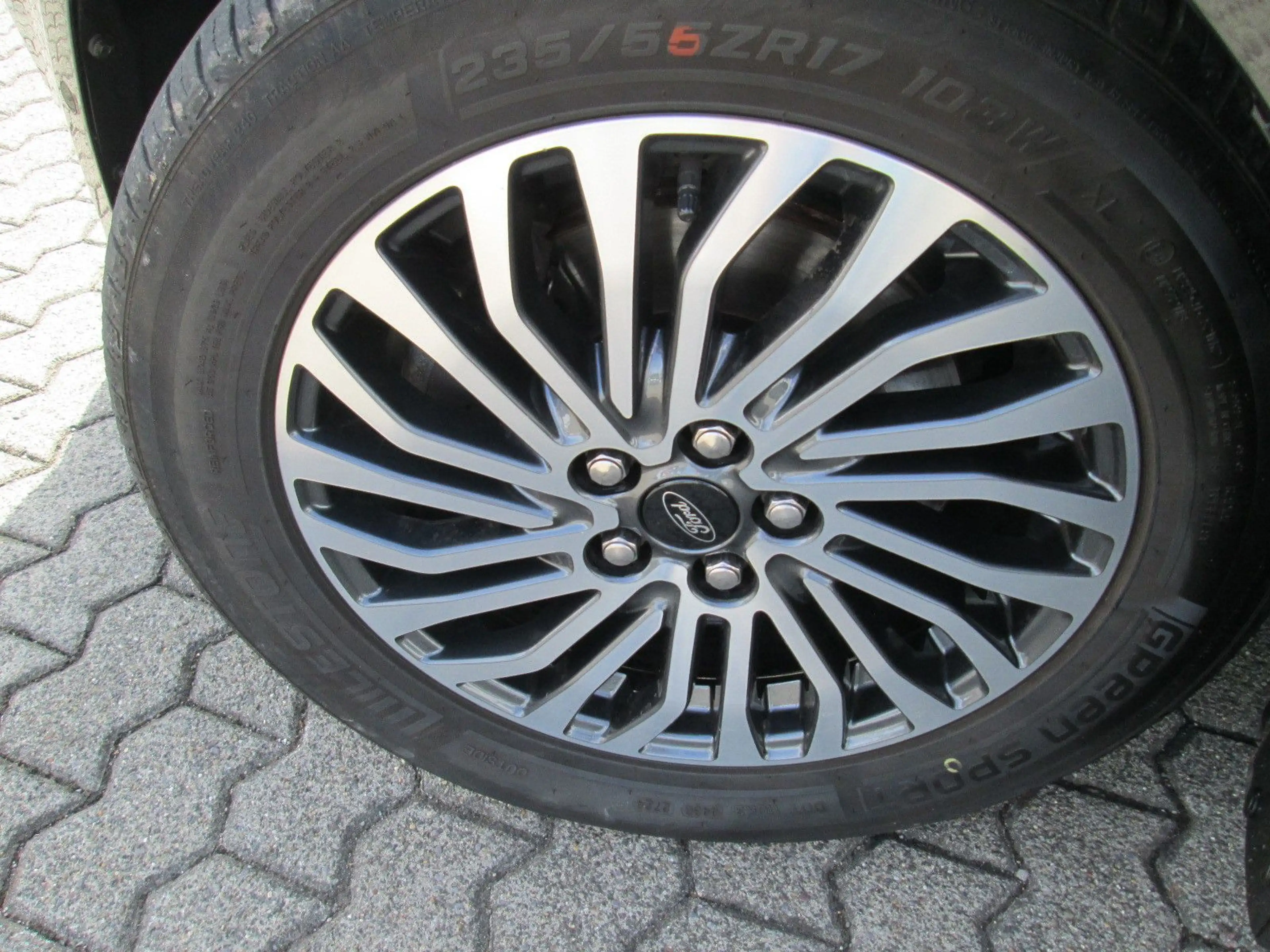 Ford S-Max S-MAX Titanium — photo 14