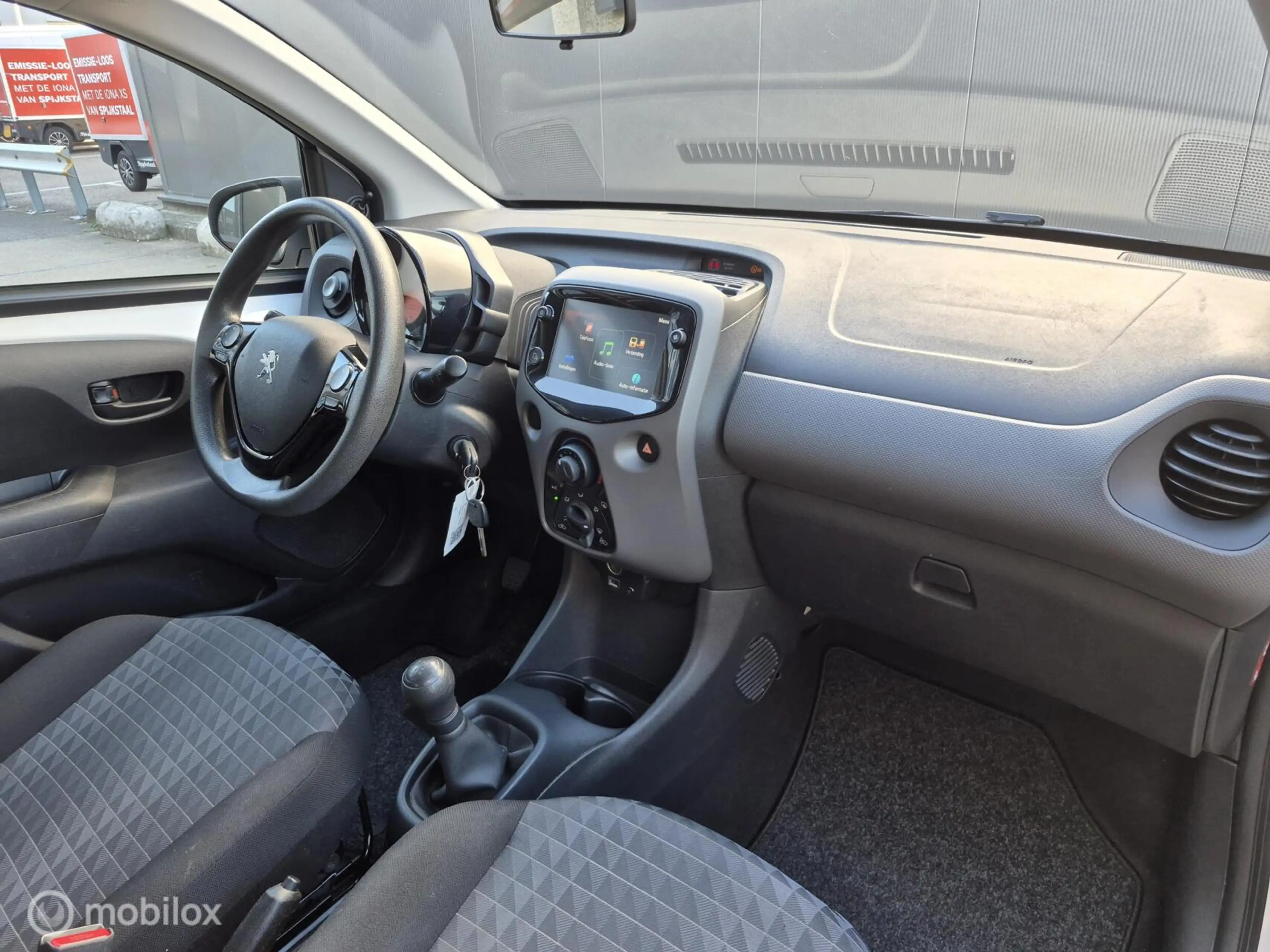 Peugeot 108 1.0 e-VTi Carplay / Camera / Airco / NAP! — photo 16