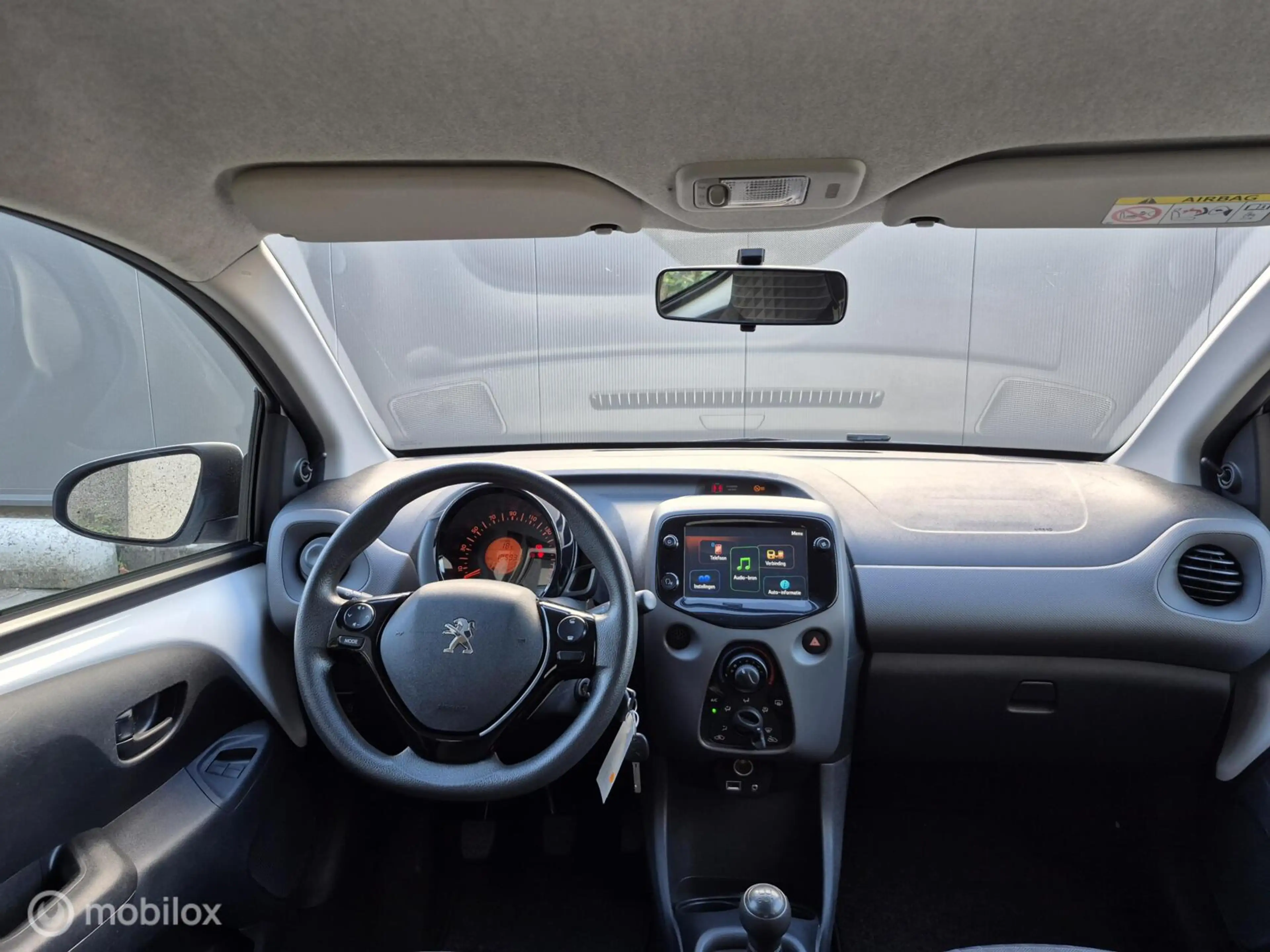 Peugeot 108 1.0 e-VTi Carplay / Camera / Airco / NAP! — photo 9