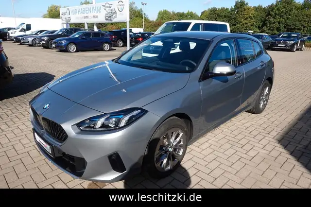 Bmw 120 i 5 Türer LED/Automatik/Navi